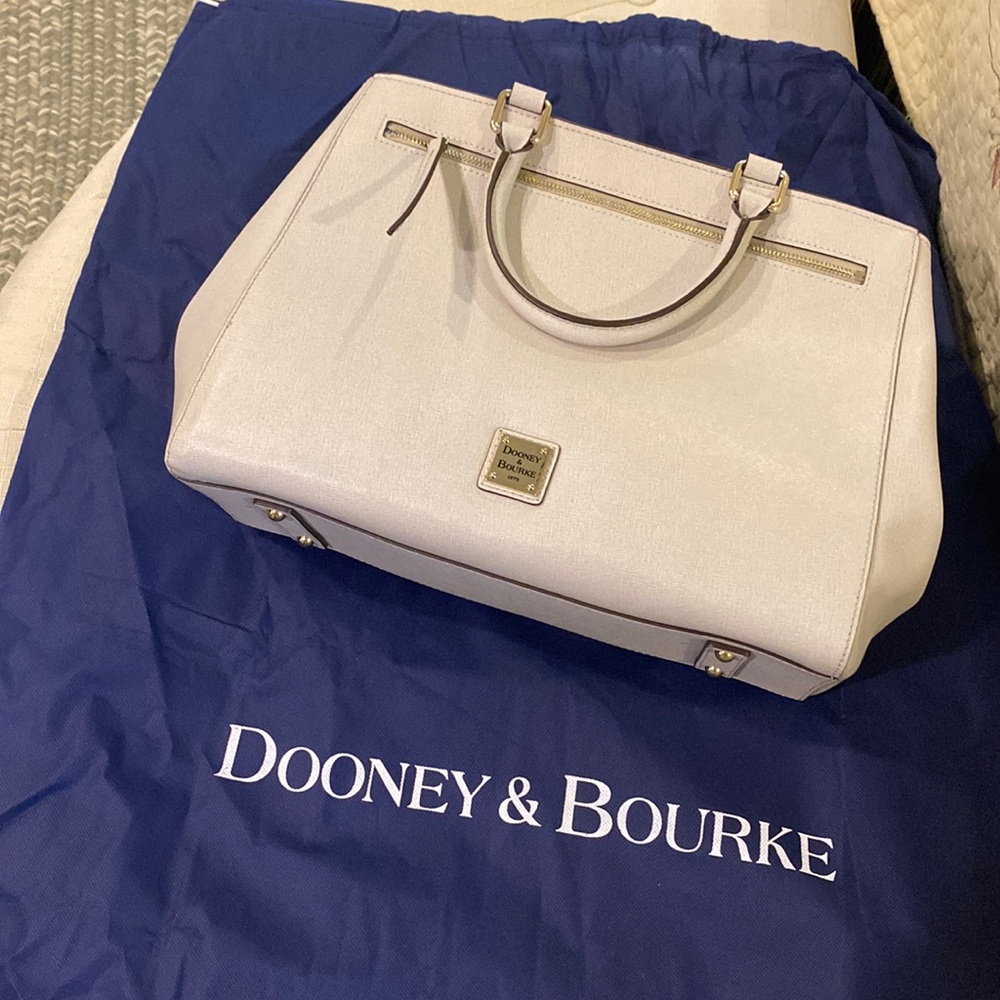 Dooney & Bourke Purse